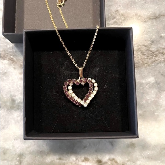 Gorgeous double heart necklace. Gold tone - Picture 2 of 5